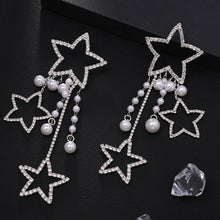 Load image into Gallery viewer, Shiny Crystal Pearls Earrings