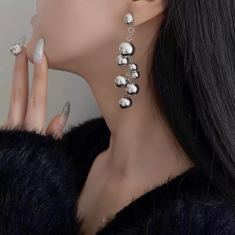 H3LL NO weomens ball tassel earrings female niche design