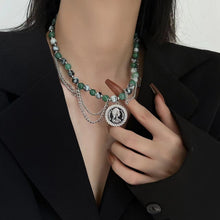 Load image into Gallery viewer, H3LL NO Retro antique portrait Emerald Necklace female fashionable design